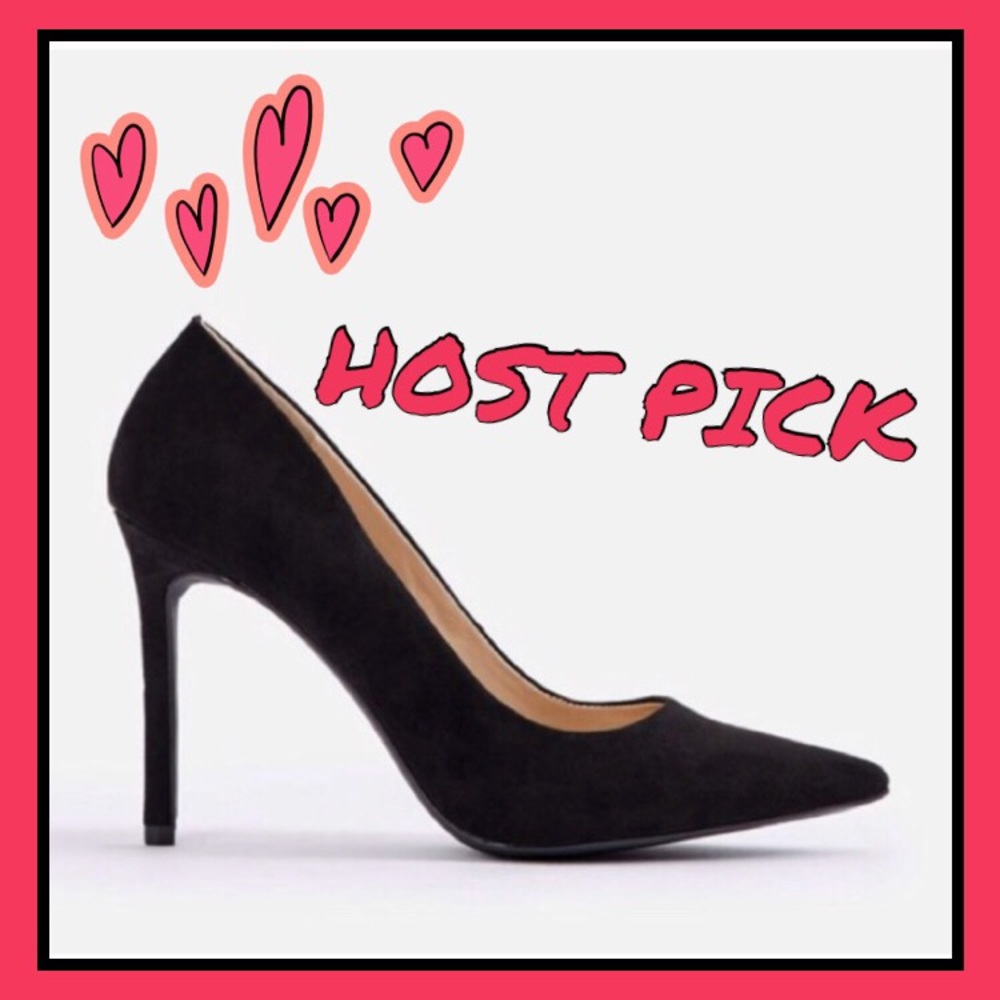 🎉🎉HOST PICK!🎉🎉.  ✨NEW ✨ Black Lyssa Pumps